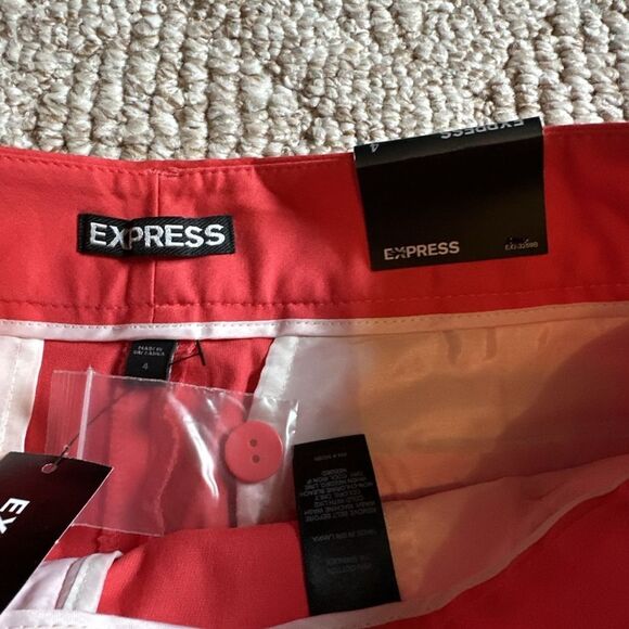 Womens Express ‎ Cuffed Chino Shorts Size 4 - NEW - Bright Coral Peach - Picture 3 of 4